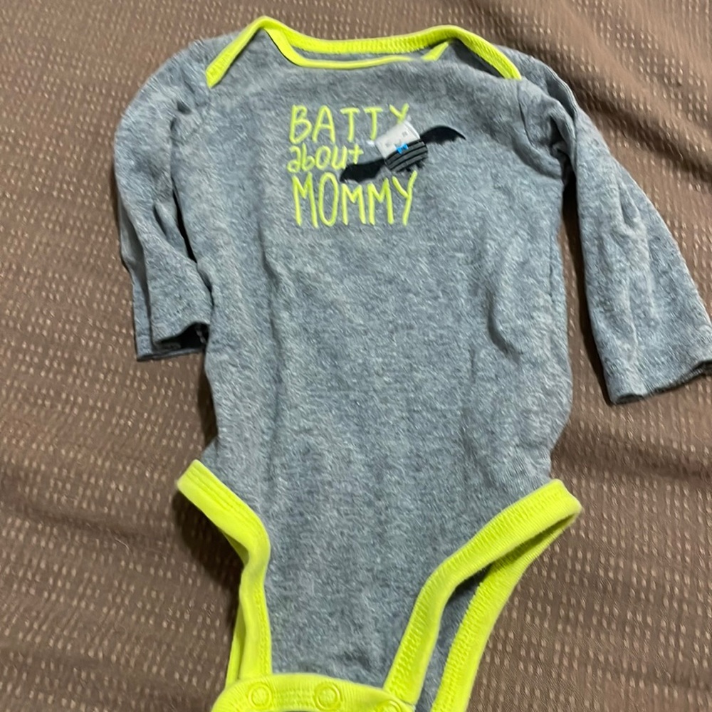 Halloween onesie 👶🏻5/$16